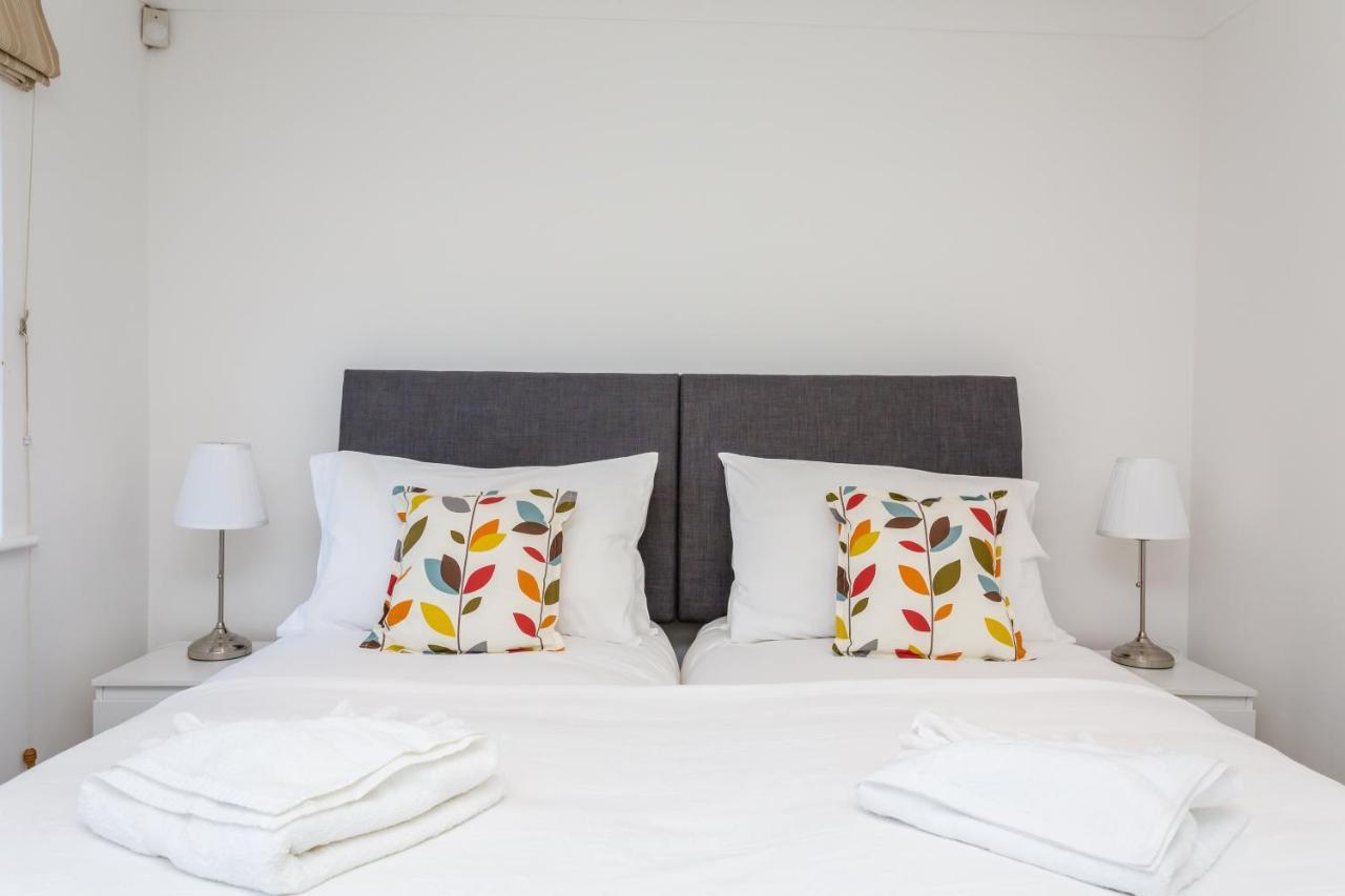 Modern Mews House With Free Parking Space, And Patio By Huluki Sussex Stays Hove Exteriér fotografie